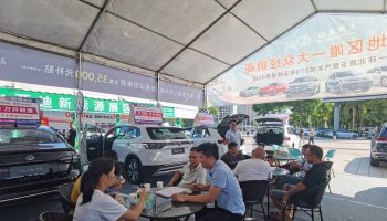 咬定目標(biāo)不放松，玉林通承銷(xiāo)售喜獲新突破